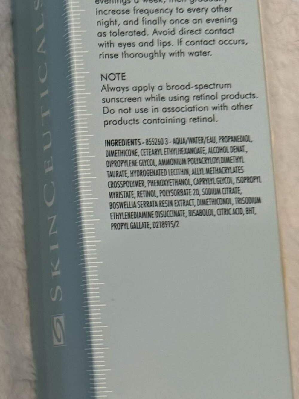 SkinCeuticals Retinol 0.3 - Picture 2 of 3